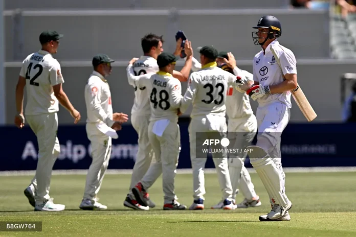England_slump_to_59-3_as_Australia_dominate_third_Ashes_Test