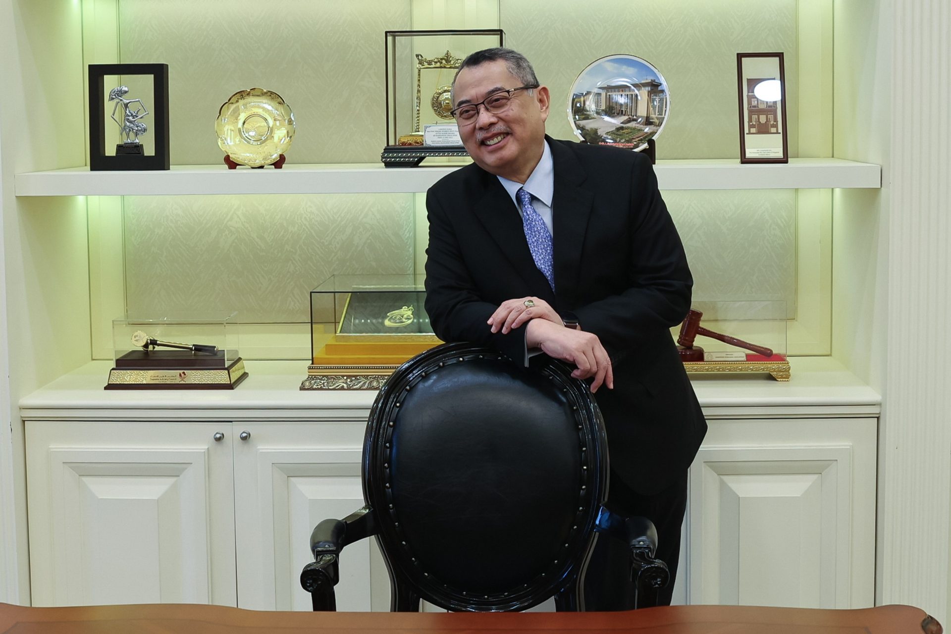 DATUK SERI WAN AHMAD FARID WAN SALLEH Wan Ahmad Farid perkukuh sistem kehakiman sebagai Ketua Hakim Negara