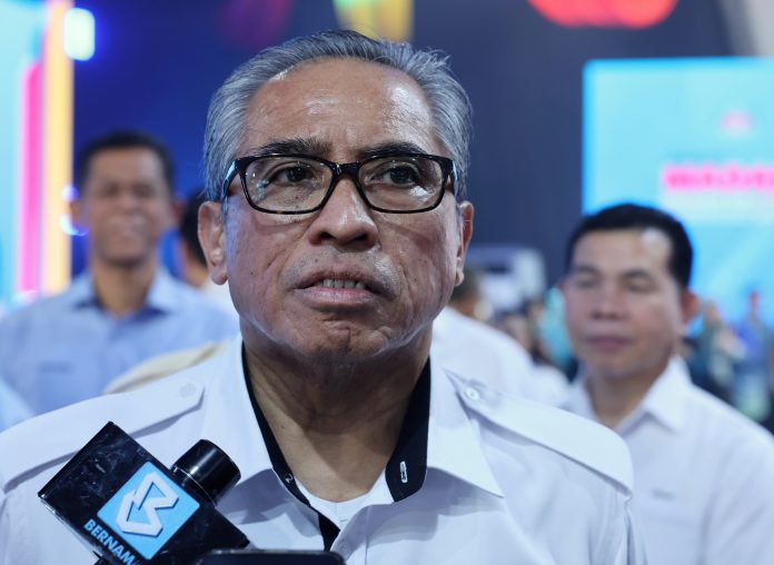 TAN SRI SHAMSUL AZRI ABU BAKAR Pelan transformasi ST pacu pengawal selia tenaga moden dan berimpak tinggi