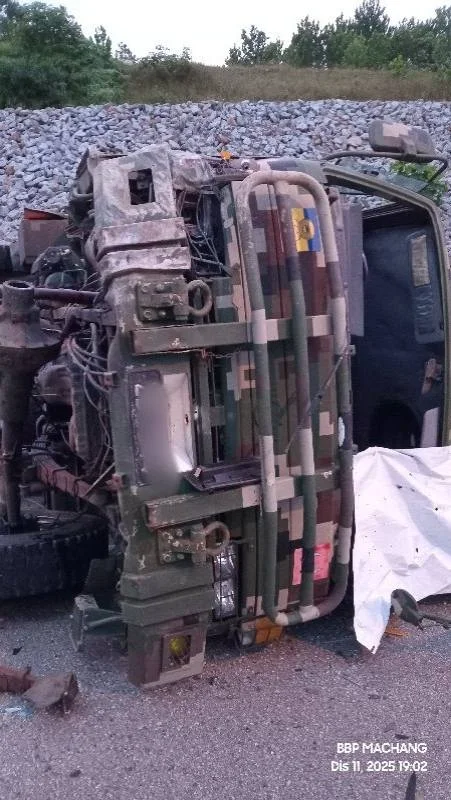 Failed_overtaking_by_car_driver_may_have_caused_fatal_MAF_truck_crash Failed overtaking by car driver may have caused fatal MAF truck crash