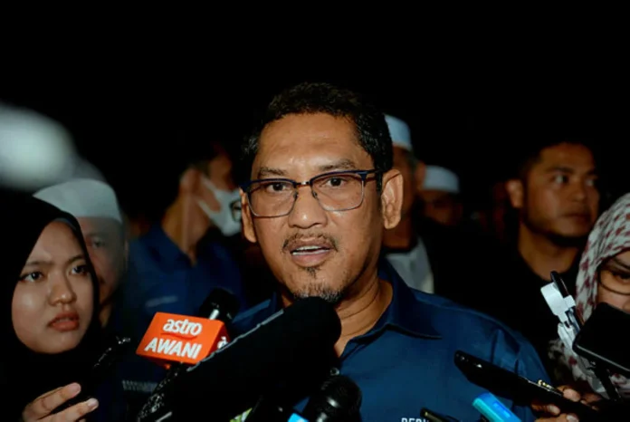 Faizal Azumu quits as Perak PN chief after Muhyiddin resigns