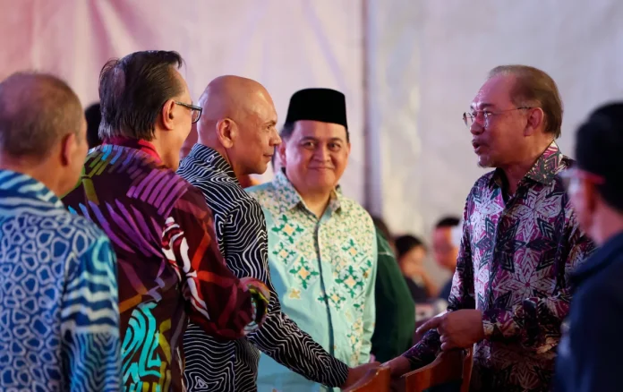 Federal_and_Sabah_governments_to_jointly_monitor_key_projects_monthly