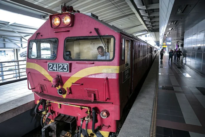 Former KTMB staff aims to be last passenger on final Ekspres Selatan run
