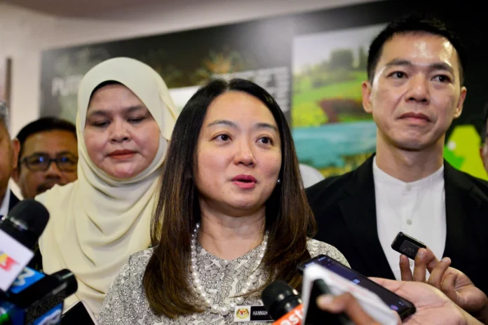 Hannah_Yeoh_pledges_to_preserve_Malay_villages_in_federal_territories