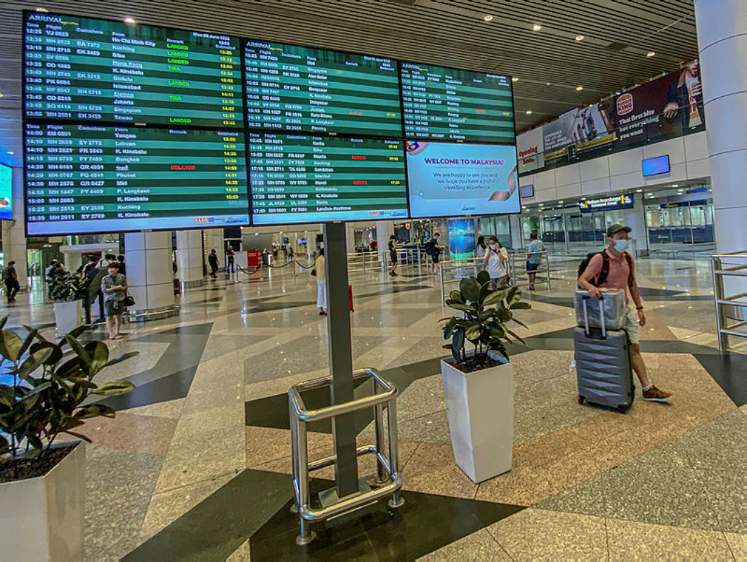 Return of Malaysians signals confidence in growth