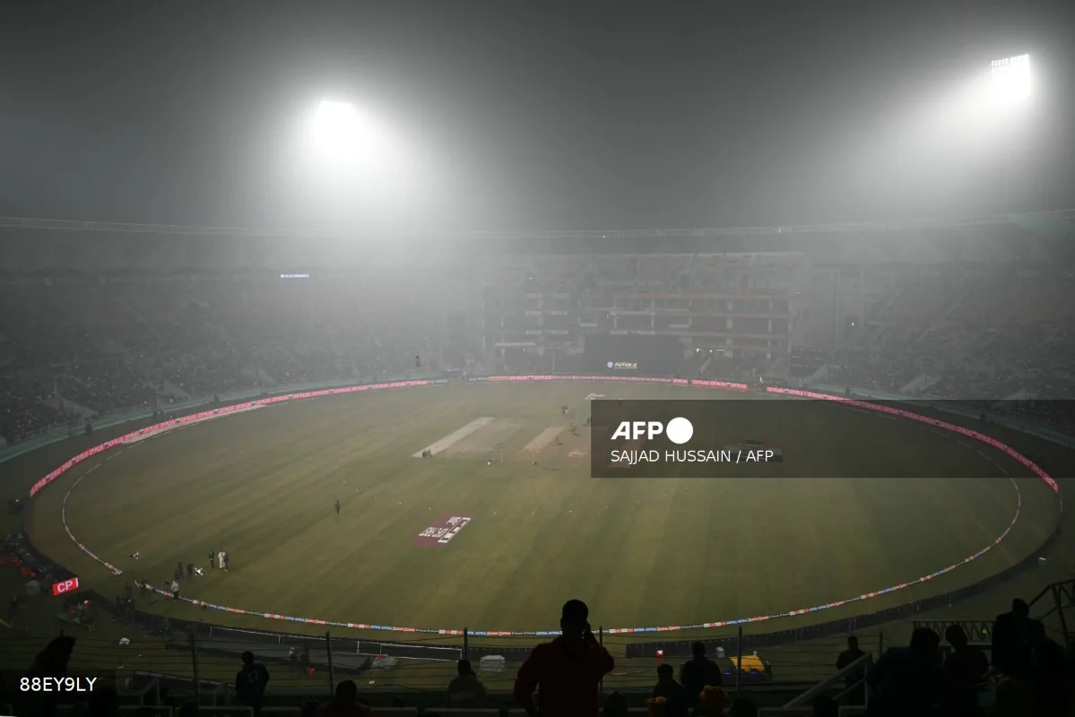India_vs_South_Africa_T20_abandoned_due_to_unsafe_fog_in_Lucknow