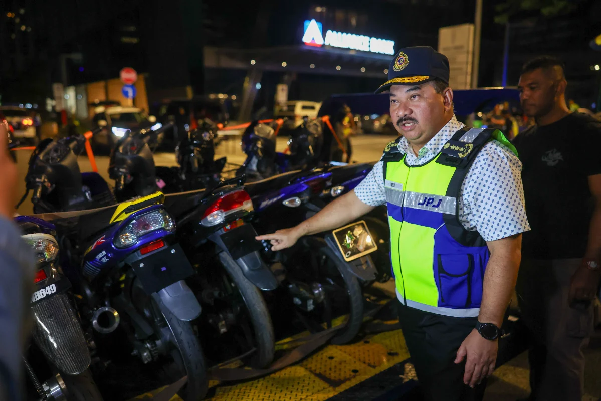 JPJ seizes 65 vehicles in KL ops targeting extreme bike modifications