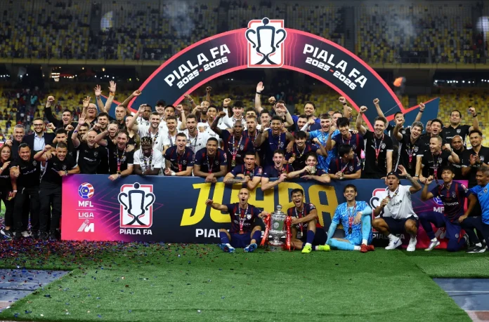 Johor_umum_cuti_peristiwa_hari_ini_selepas_JDT_juarai_Piala_FA_2025