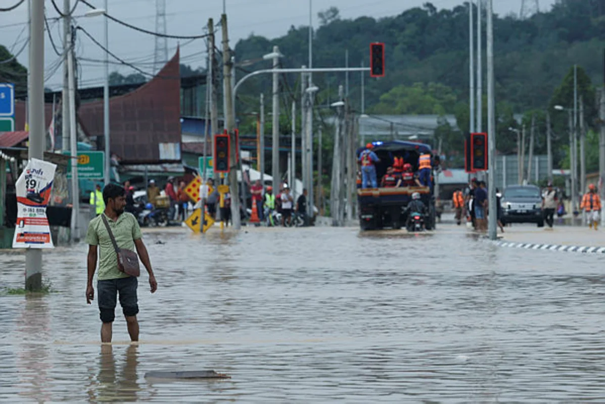 Flood situation improves in four states as evacuee numbers drop