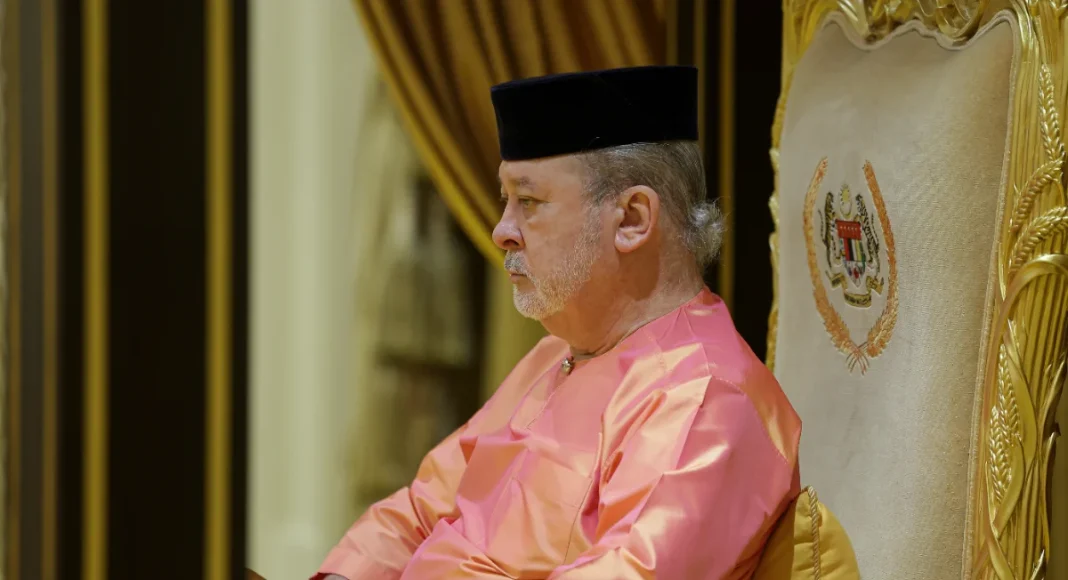 JOHOR BAHRU: Pakatan Harapan (PH) has pledged to fully uphold the Johor State Constitution 1895 and the Sultan of Johor’s authority to appoint the Menteri Besar should the coalition be given the mandate to form the state government after the Johor state election Johor PKR chairman Datuk Seri Dr Zaliha Mustafa said PH did not want the Menteri Besar’s post to become the main focus of its campaign, as the coalition’s priority was to present policies and offers that would benefit the people. “We will continue to engage with the people, listen to their concerns and offer policies and solutions that can improve living standards, create quality jobs and drive Johor's economy forward,” she said in a statement today. She was commenting on remarks by Johor Menteri Besar Datuk Onn Hafiz Ghazi, who was reported to have urged PH to name its Menteri Besar candidate should the coalition succeed in forming the state government after the election. Dr Zaliha said PH had many qualified and experienced leaders capable of shouldering the responsibility of administering the state if entrusted with the mandate by the people. She said the people were more in need of an explanation on the state’s future plans to ensure their well-being continued to be safeguarded.