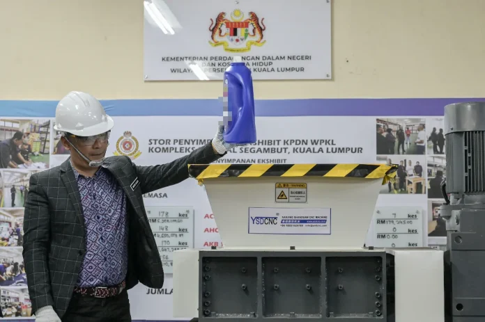 KPDN_WPKL_lupus_barang_kes_bernilai_RM4_5_juta_dalam_dua_tahun KPDN WPKL lupus barang kes bernilai RM4.5 juta dalam dua tahun