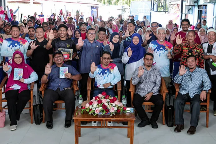 Kampung_Perak_residents_gain_social_security_through_MADANI_village_programme Kampung Perak residents gain social security through MADANI village programme