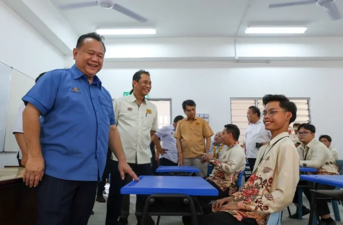 Kanowit_school_facilities_project_completed_two_months_ahead_of_schedule