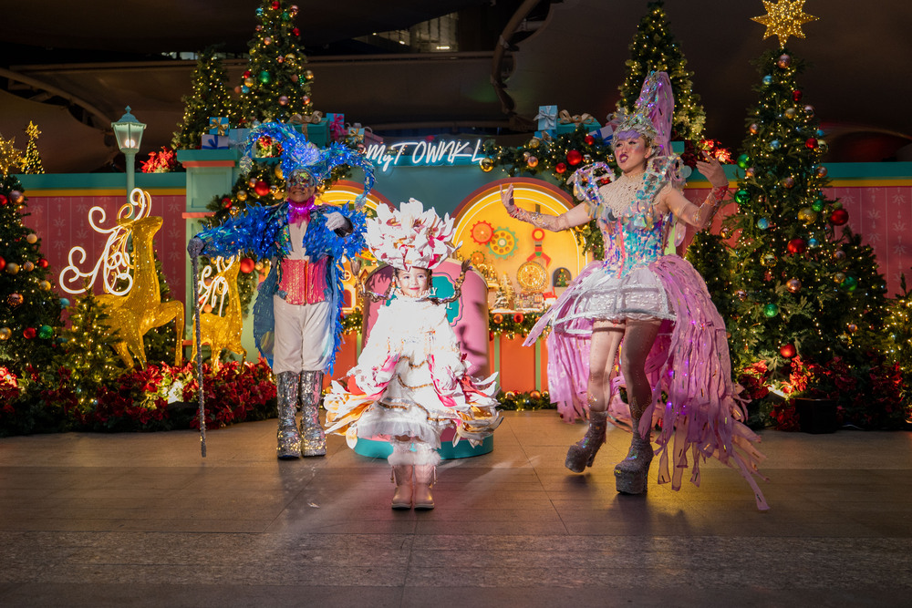 Oddly wonderful christmas at mytownkl