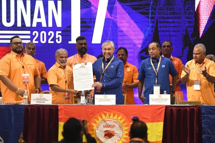 Makkal_Sakti_clarifies_it_is_not_an_alternative_to_MIC_in_Barisan_Nasional