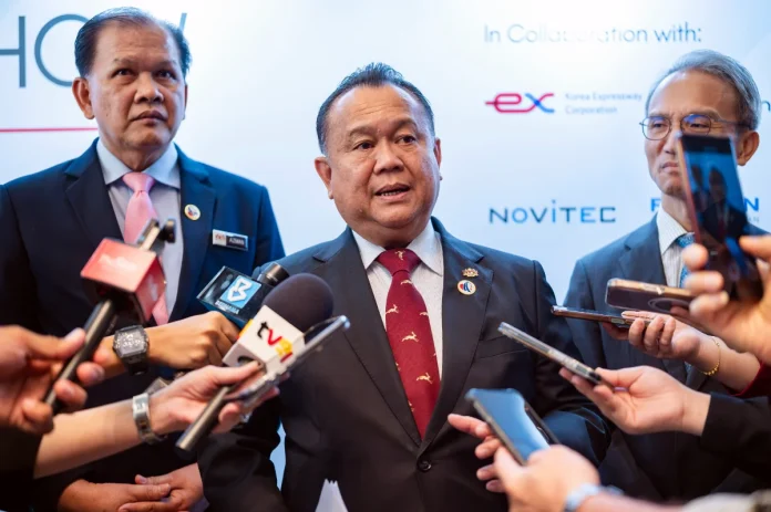 Malaysia and South Korea boost cooperation in smart transport systems