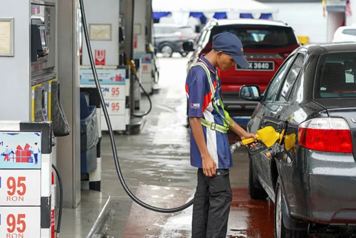 Malaysia keeps fuel prices unchanged for first week of 2026