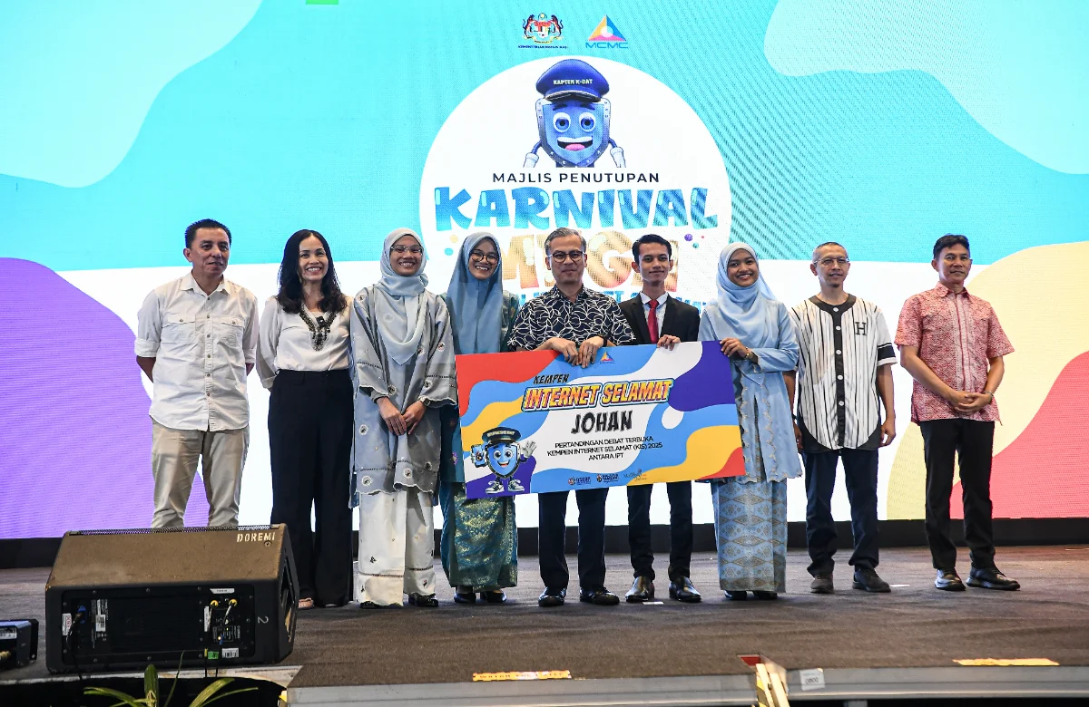 Malaysia_to_develop_social_media_age_verification_using_MyKad__passports