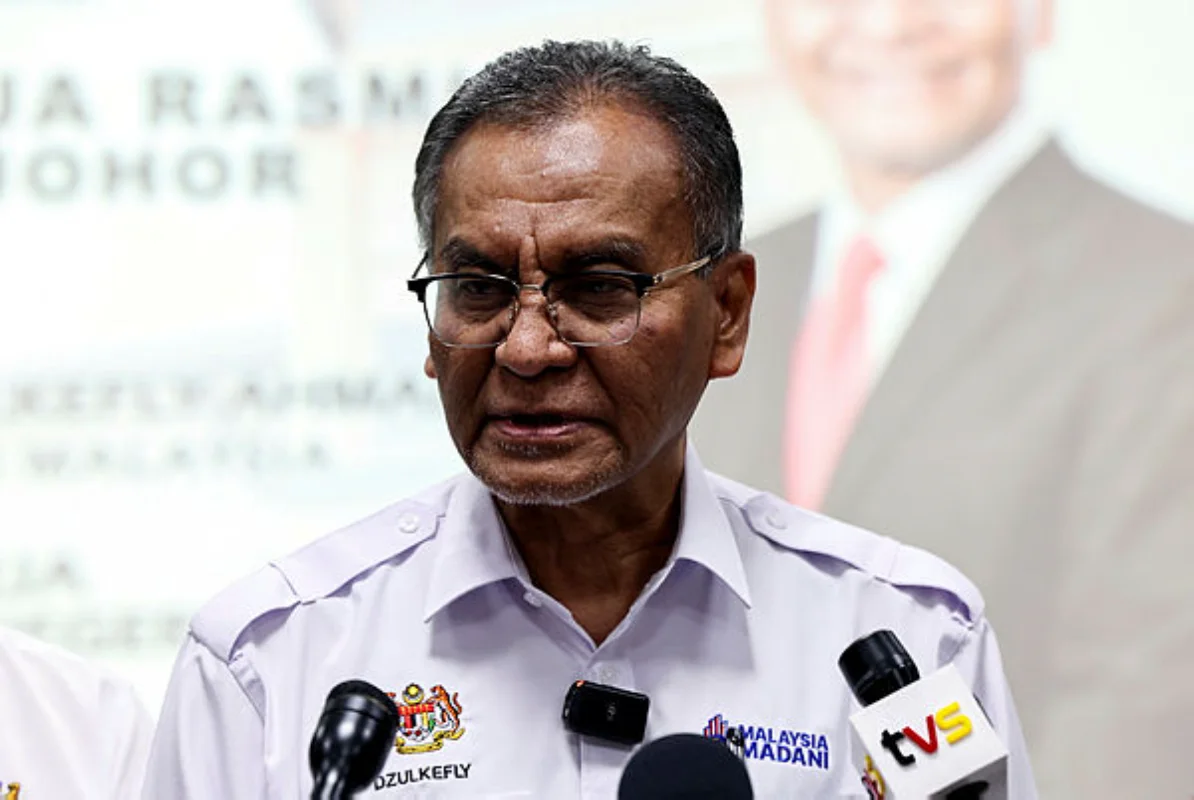 Malaysia to fully ban e-cigarettes and vape products by 2026