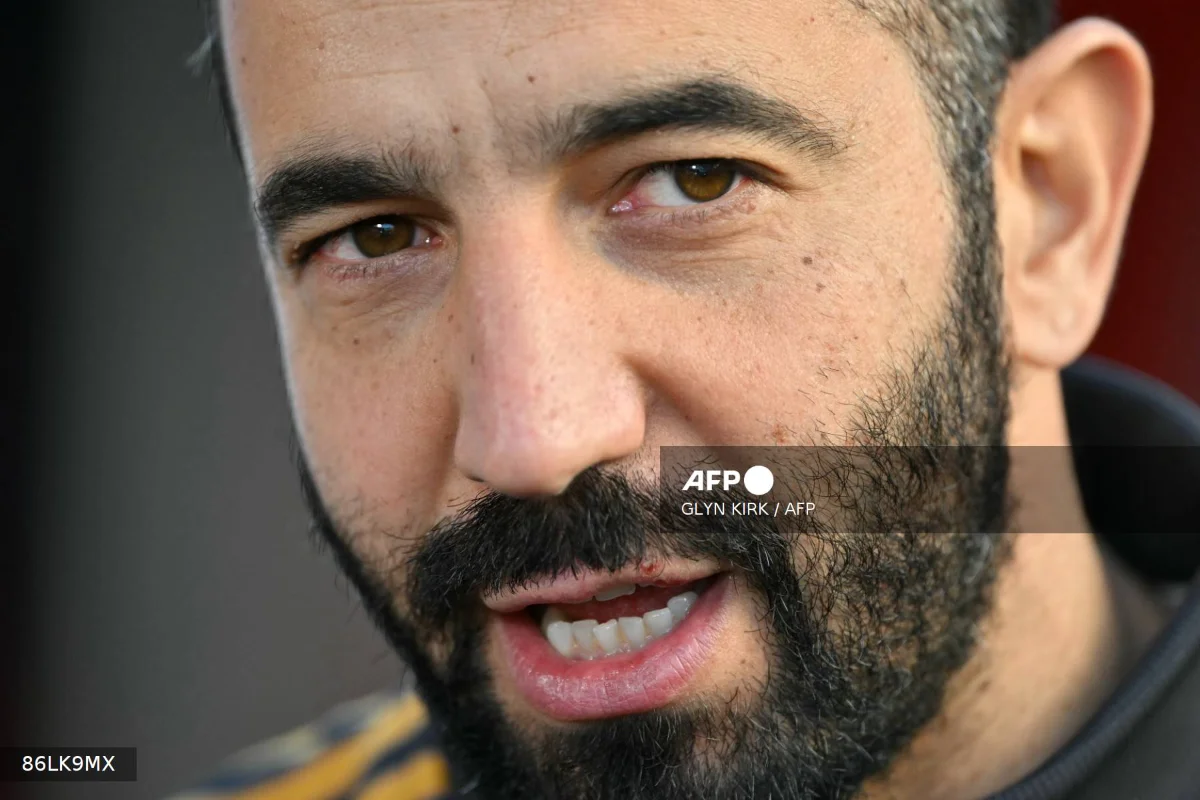 Man Utd manager Amorim avoids social media to shield from abuse