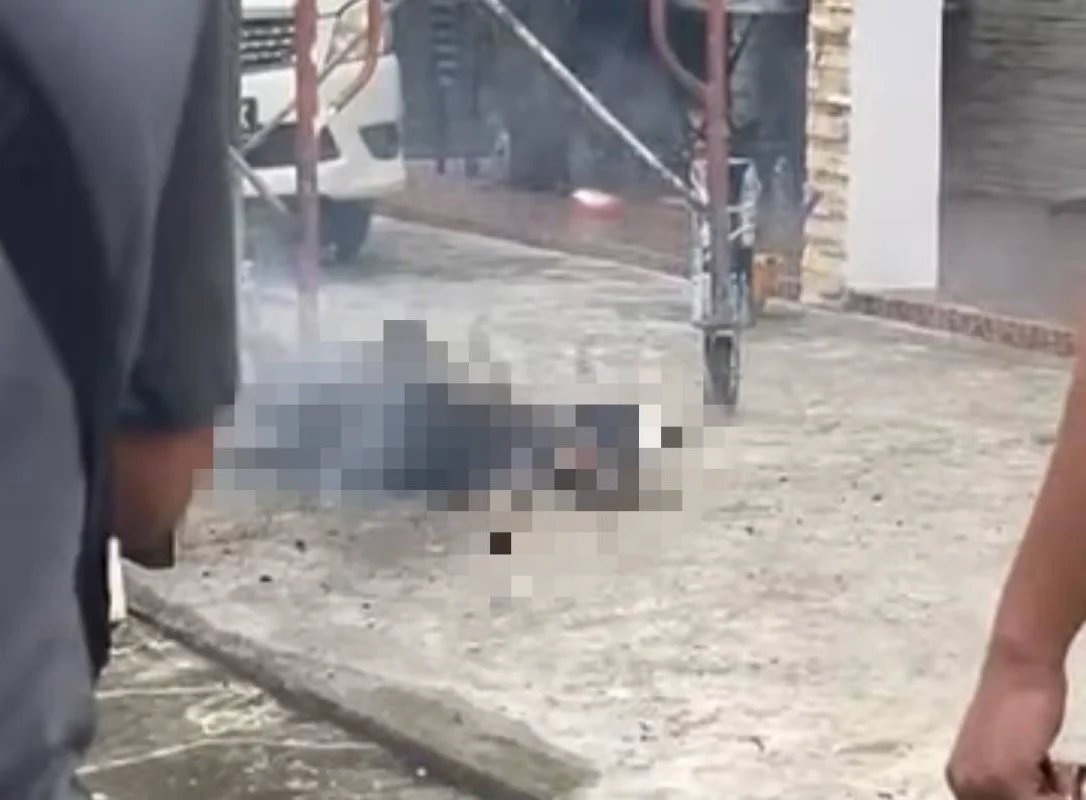 Man_electrocuted_while_painting_house_in_Kota_Kinabalu Man electrocuted while painting house in Kota Kinabalu