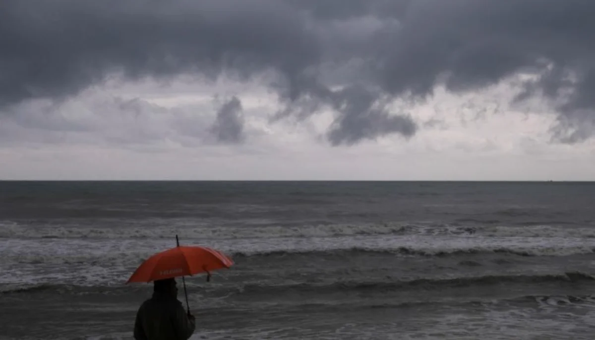 Monsoon_surge_forecast_for_east_coast_from_Christmas_to_December_29