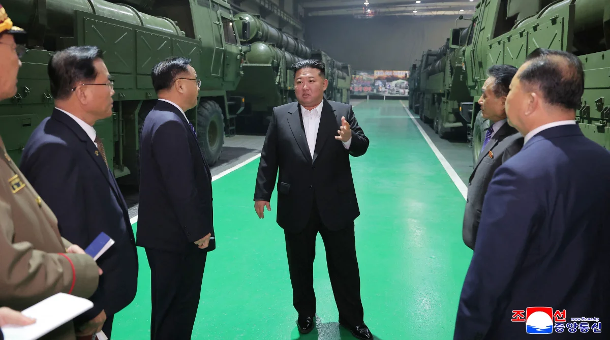 Kim Jong Un unveils new rocket launchers designed to target South Korea Kim Jong Un unveils new rocket launchers designed to target South Korea