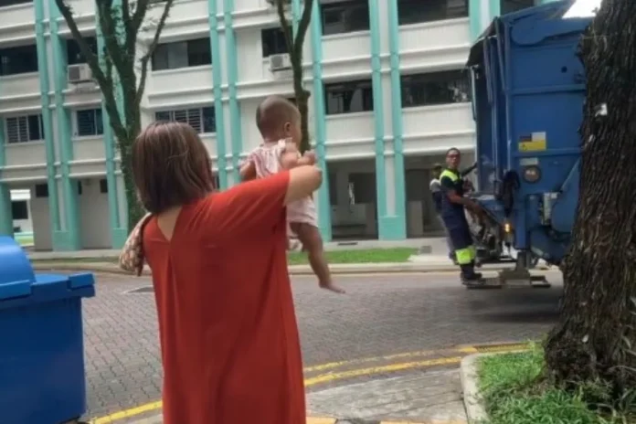 Netizens_praise_mum_teaching_pride_in_dad_s_honest_job_as_a_garbage_collector