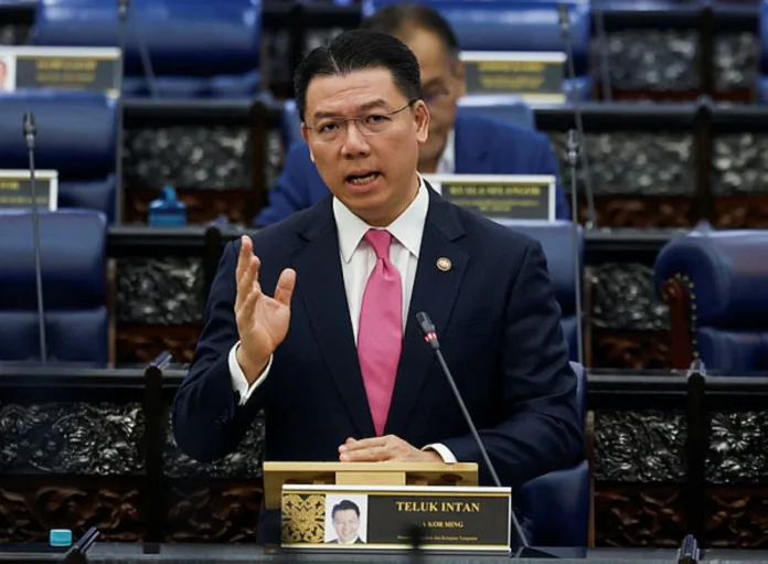 Nga__Kuasai_bahasa_Inggeris_sebagai_pelengkap_perkukuh_keupayaan_penjawat_awam Nga: Kuasai bahasa Inggeris sebagai pelengkap perkukuh keupayaan penjawat awam