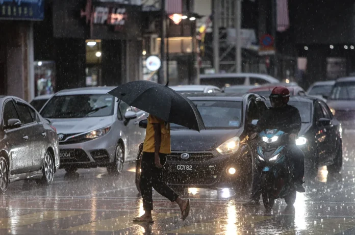 MPK beri pengecualian sewa premis kepada peniaga terjejas banjir di Perlis MPK beri pengecualian sewa premis kepada peniaga terjejas banjir di Perlis