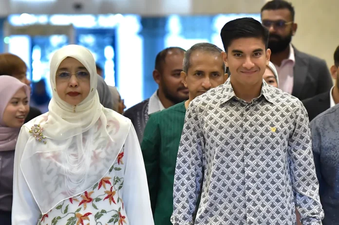 Federal Court gives prosecution one week to review Syed Saddiq appeal Federal Court gives prosecution one week to review Syed Saddiq appeal