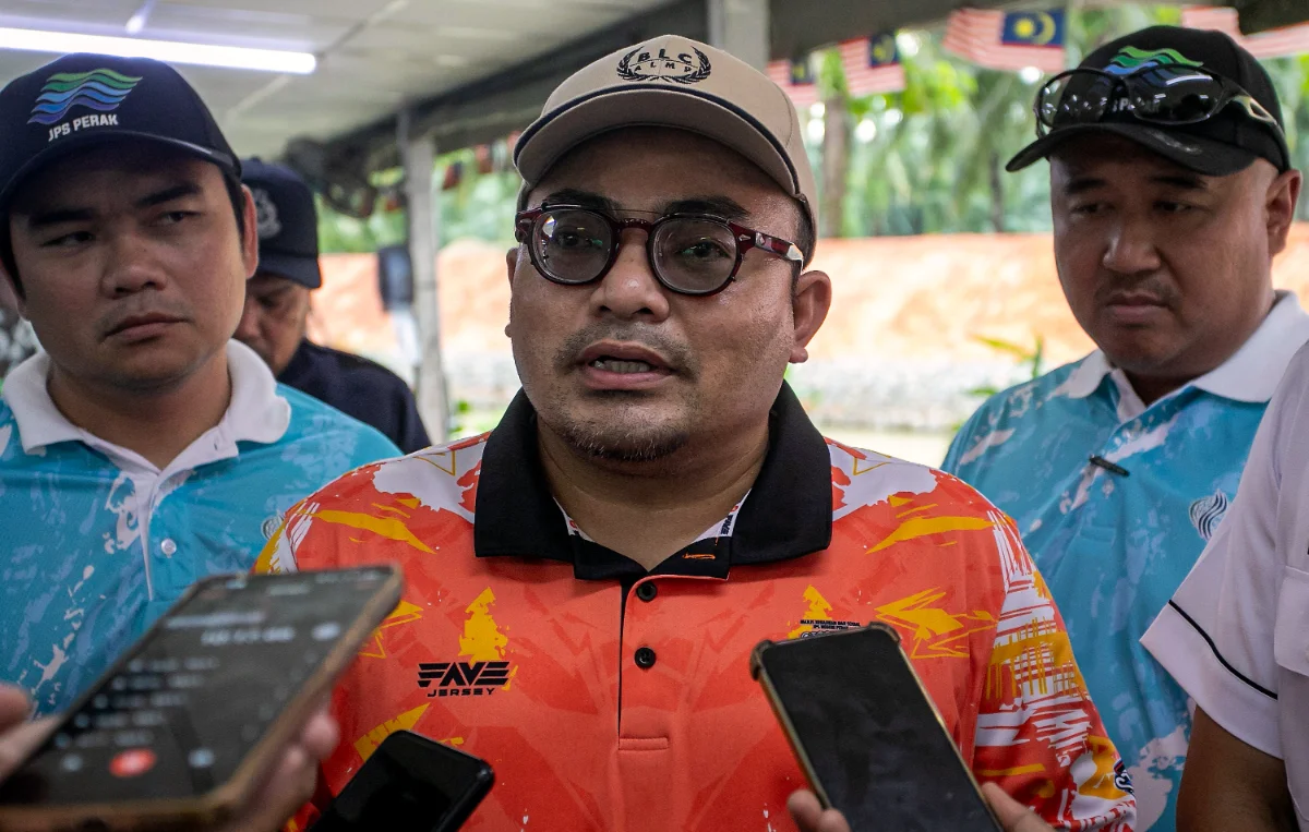Perak_deploys_83_mobile_pumps_for_northeast_monsoon_flood_preparation