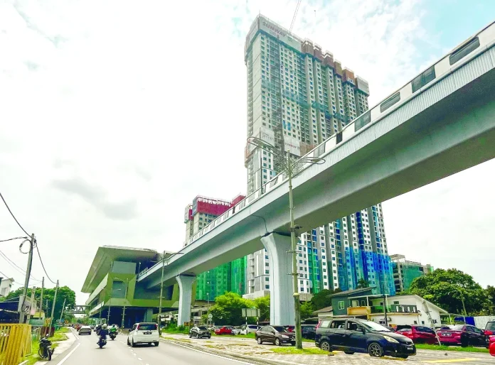 Reliable_public_transport_needed_for_parking_reforms