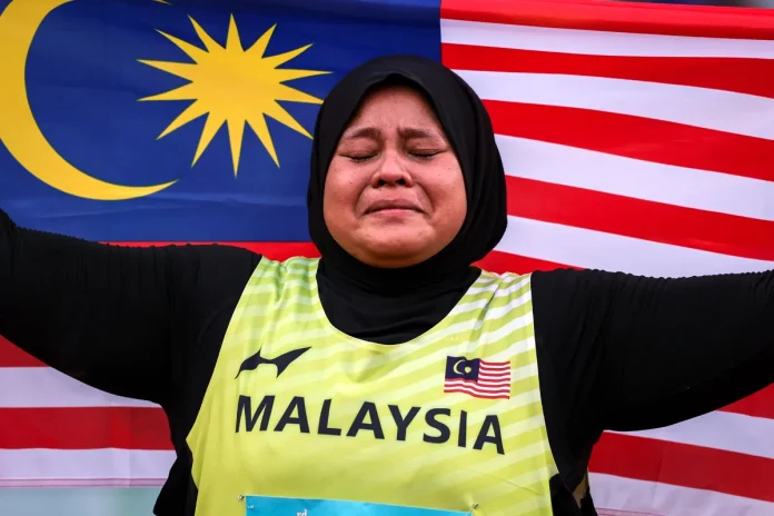 Nani Sahirah kejut Sukan SEA, raih emas lontar peluru pecah rekod Nani Sahirah kejut Sukan SEA, raih emas lontar peluru pecah rekod