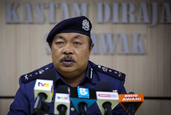 Sarawak customs seizes RM4.2 million in untaxed cigarettes and liquor