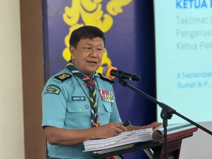 SUNGAI PETANI, Dec 27 (Bernama) -- Scout members play an important role as agents of peace in fostering harmony, unity and humanitarian values within society. Chief Scout of Malaysia Maj Gen Prof Datuk Dr Mohd Zin Bidin said peace does not occur by coincidence or inheritance, but must be nurtured through education, values and ethical leadership. “There are about 300,000 registered Scouts nationwide and, in line with the peace education principles emphasised by the Scout Association of Malaysia (PPM), they serve as agents of peace within the community. “Peace is not merely the absence of conflict or war, but a continuous journey that begins within the individual and is strengthened through human relationships,” he said at the opening of the Peace Education Seminar at the Sultan Abdul Halim Campus of the Malaysia Institute of Teacher Education (IPGM KSAH) here today. Mohd Zin said the Scout movement provides an effective non-formal education platform to develop young people who are able to manage differences, practise empathy and uphold justice with wisdom through activities such as the patrol system, community service, discipline, cooperation and mutual respect. -- MORE SCOUT-AGENT 2 (LAST) SUNGAI PETANI He added that amid growing social fragmentation, hatred, misinformation and global humanitarian crises, peace education should no longer be viewed as optional but as a fundamental requirement for human civilisation. Mohd Zin said Scouts at all levels are encouraged to translate peace values into their daily actions, not merely discuss them conceptually. The seminar, organised by PPM in collaboration with The Prem Rawat Foundation and the National Scout Academy, was attended by about 70 participants from across the country. Also present were The Prem Rawat Foundation North Pacific regional manager Datin Paduka Dr Santha Kumari Natkunam, Kedah Chief Scout Commissioner Ahmad Din and National Scout Academy director Assoc Prof Dr Abdul Rashid Mohamad.