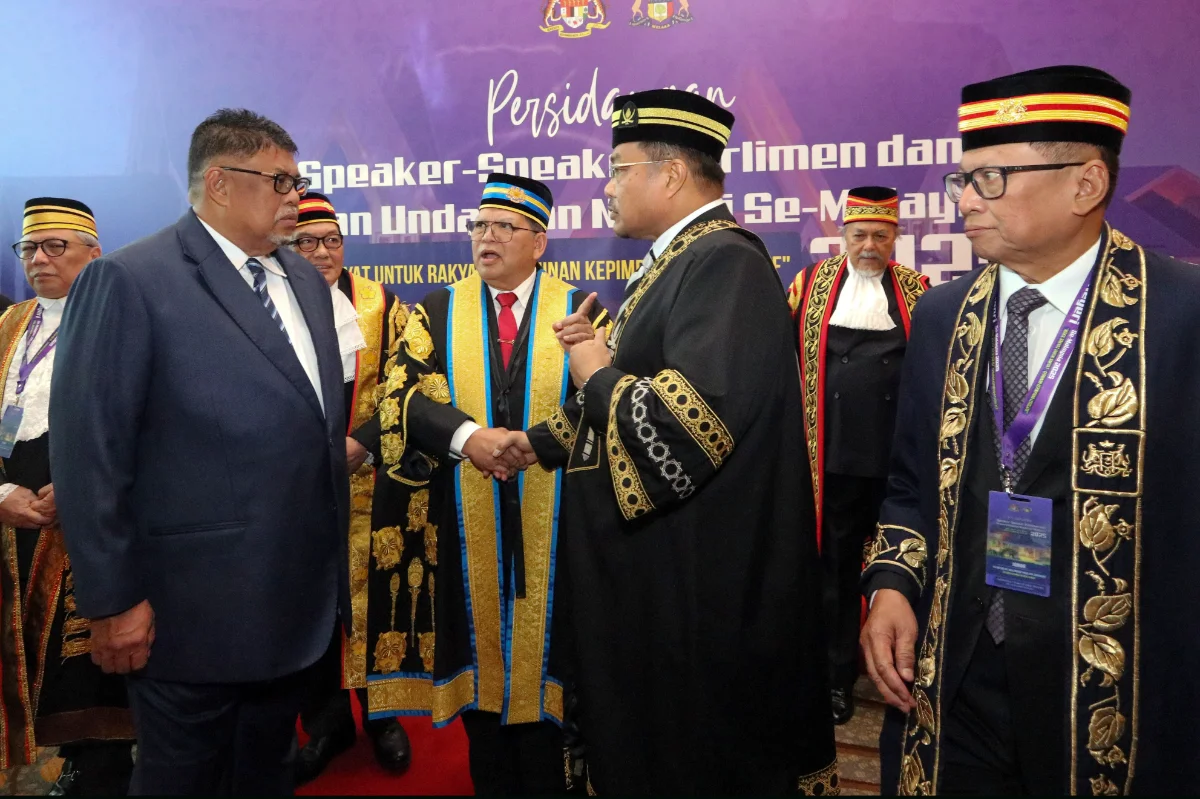 Speaker_perlu_jadi_pengadil_bijak_dan_adil_perkukuh_institusi_legislatif Speaker perlu jadi pengadil bijak dan adil perkukuh institusi legislatif