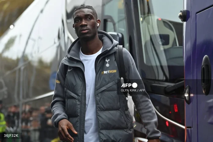 Tottenham_investigate_Bissouma_after_second__laughing_gas__report Tottenham investigate Bissouma after second 'laughing gas' report