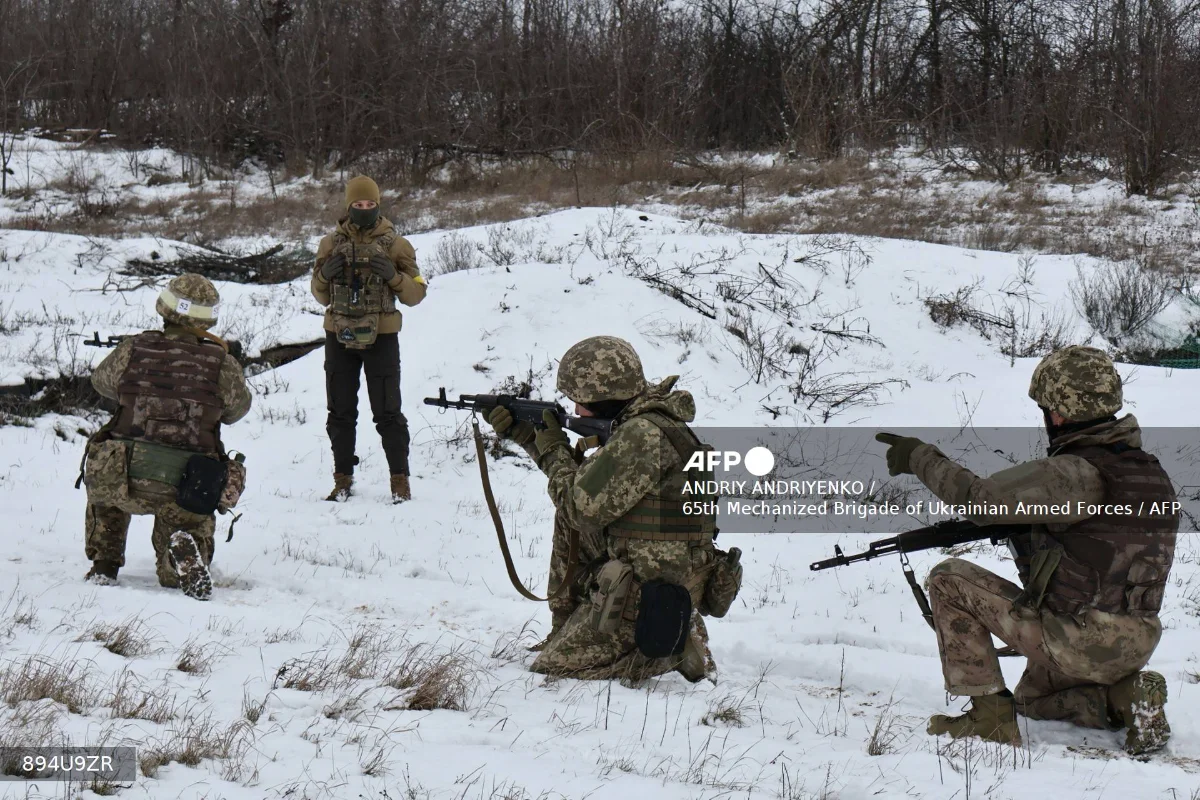 Zelensky_seeks_support_in_US_as_Russia_intensifies_Ukraine_attacks