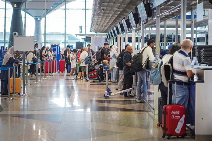 Keluarga wanita tinggal setahun di KLIA Terminal 1 masih gagal dikesan