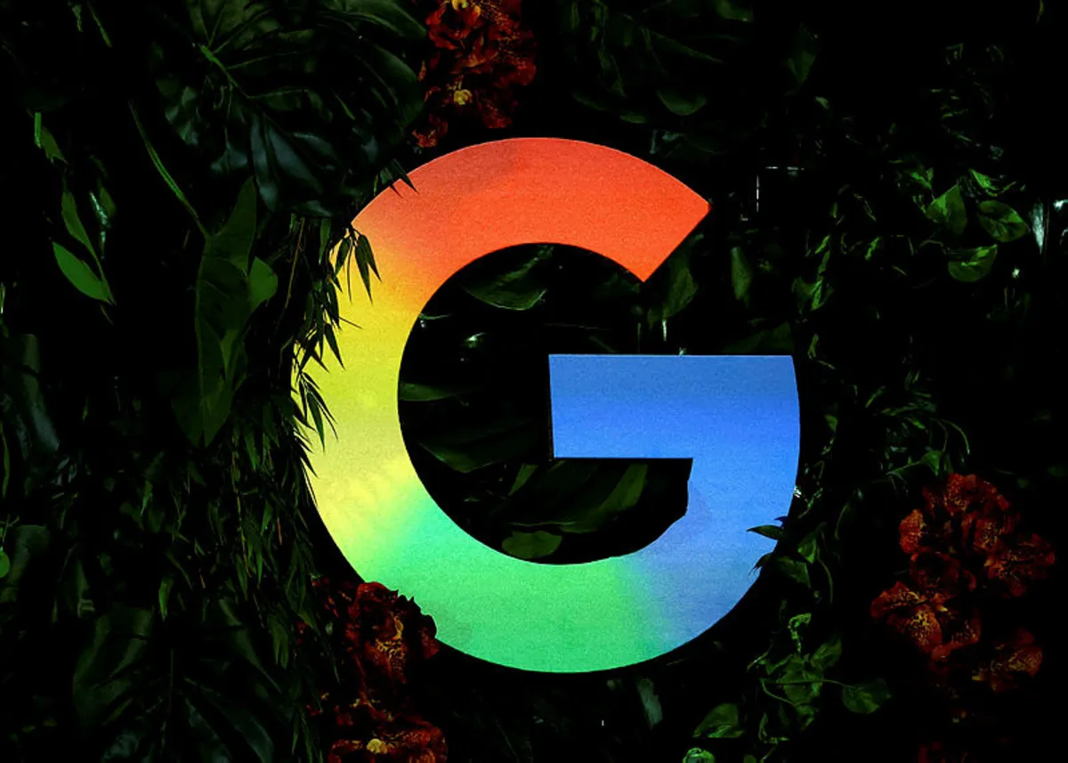 alphabet-russia-france GOOGLE ROLLS OUT BETA VERSION OF REAL-TIME HEADPHONE TRANSLATION