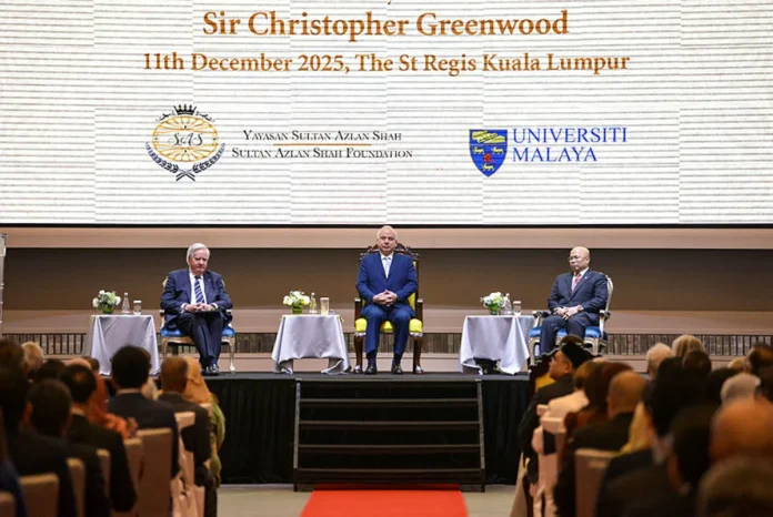 Sultan Nazrin hadiri syarahan undang-undang antarabangsa ke-35