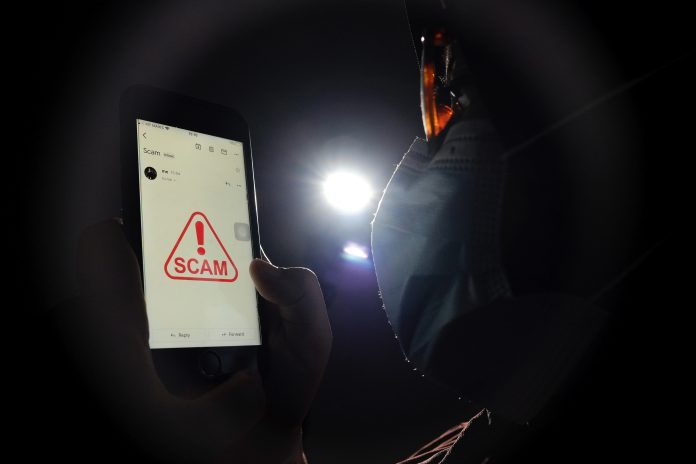 M’sian woman allegedly almost scammed after being offered three-month phone bill waiver M’sian woman allegedly almost scammed after being offered three-month phone bill waiver