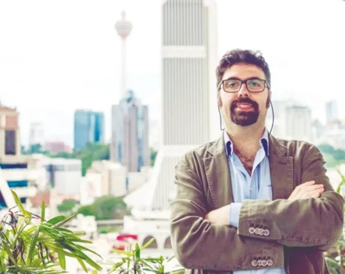 carmelo ferlito Broader trade pacts, fiscal reforms key to further strengthening, stability of ringgit: Economist