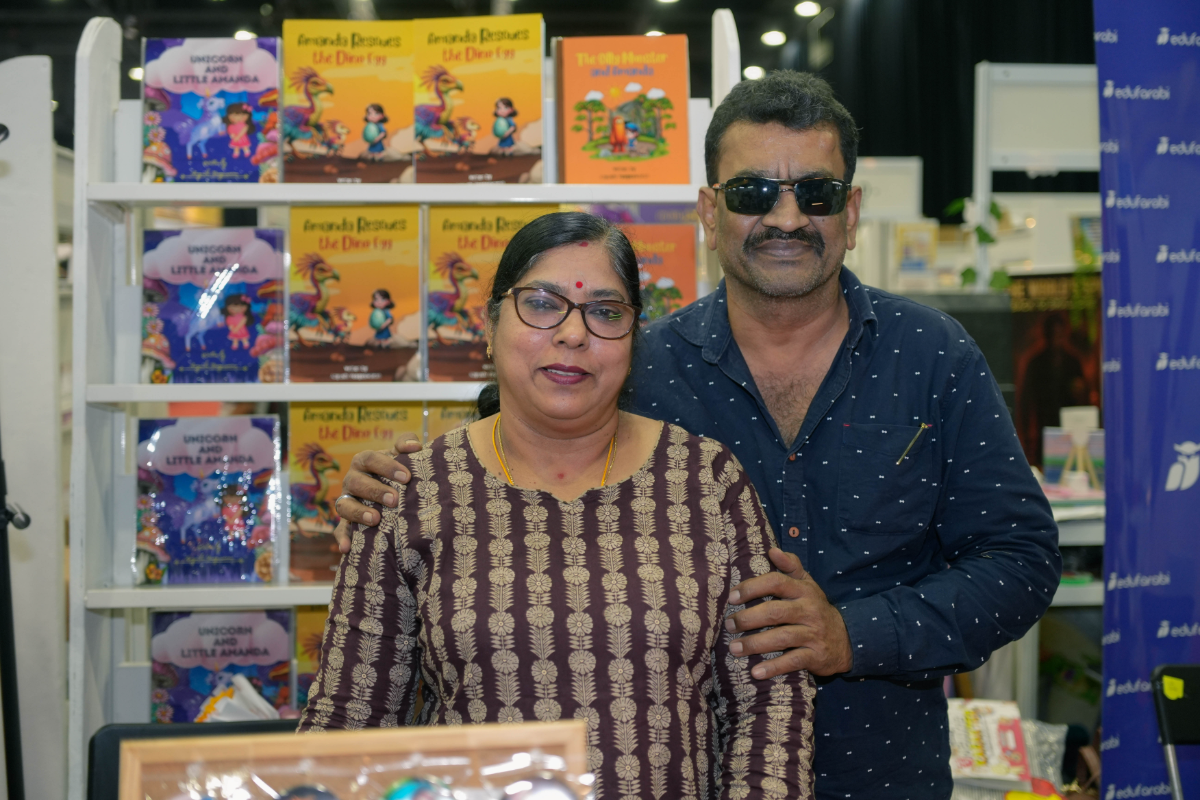 Meet aayushi, malaysia’s shining young author Meet aayushi, malaysia’s shining young author