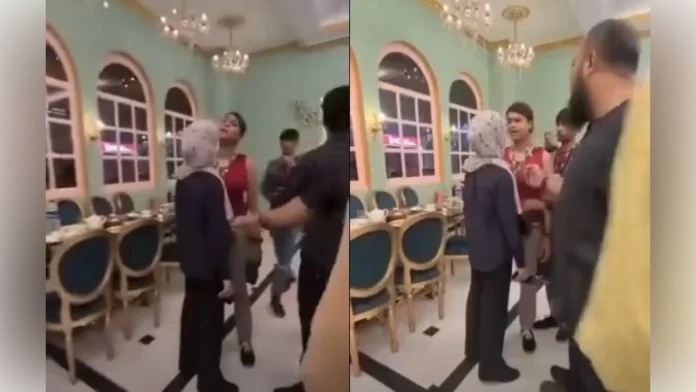 image-11-blurred Inspector Sheila