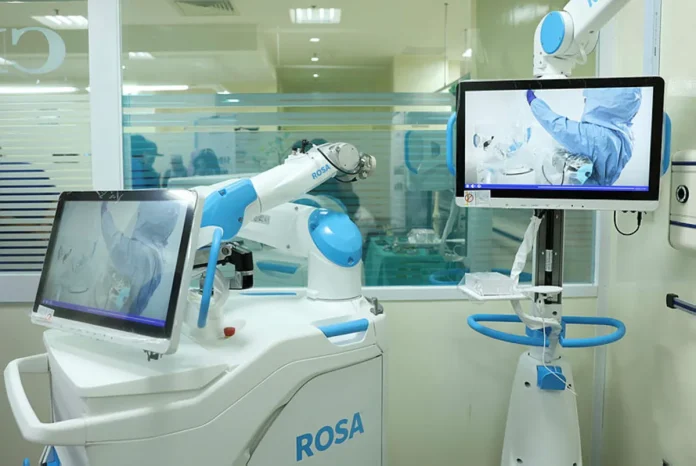 kb07-15122025-rosa-sendi-t693fad40-m800-xe1e18b1f HRPZ II catat sejarah dengan pembedahan lutut robotik pertama di Kelantan