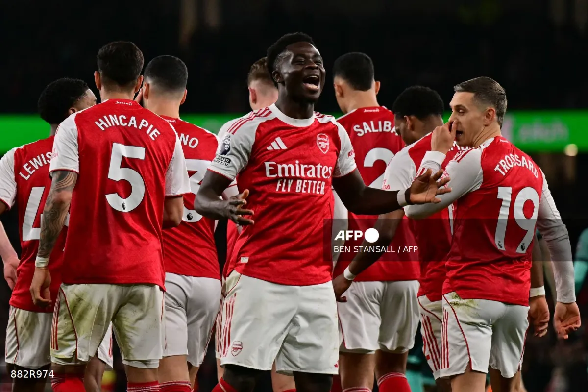 mockup-topshotfblengprarsenalwolves Two own goals save Arsenal blushes against Wolves
