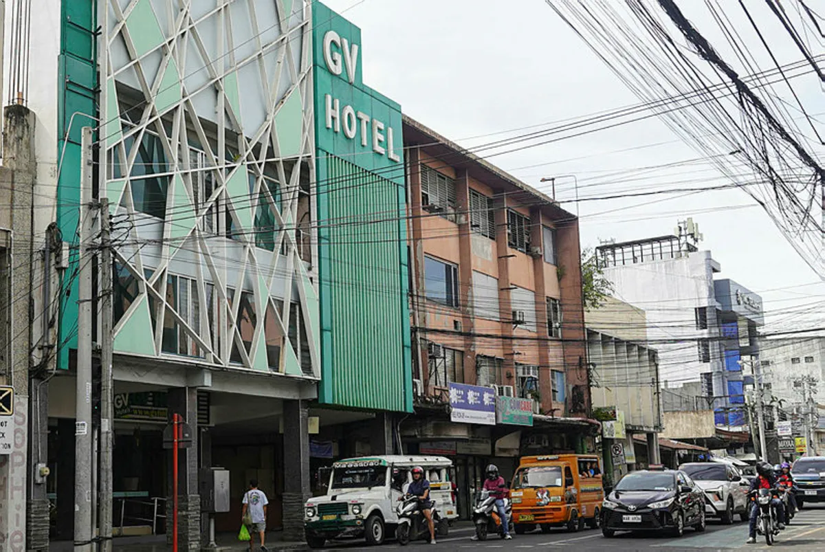 Alleged Bondi shooters holed up in hotel for most of Philippines visit