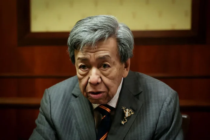 sultan-selangor-t693908c9-m800-xfaab61de Sultan Selangor berangkat ke istiadat pengurniaan darjah sempena hari keputeraan